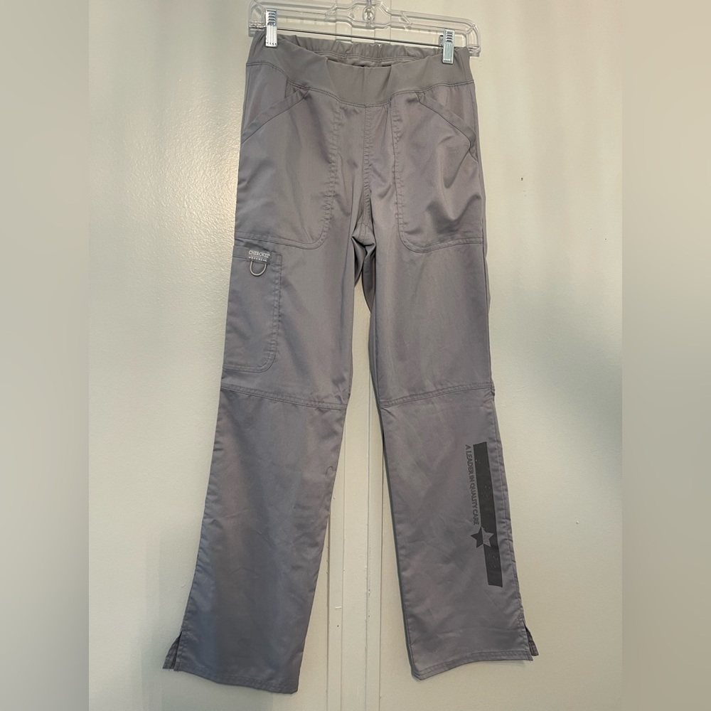 Cherokee cargo style scrub pants Size Extra Small